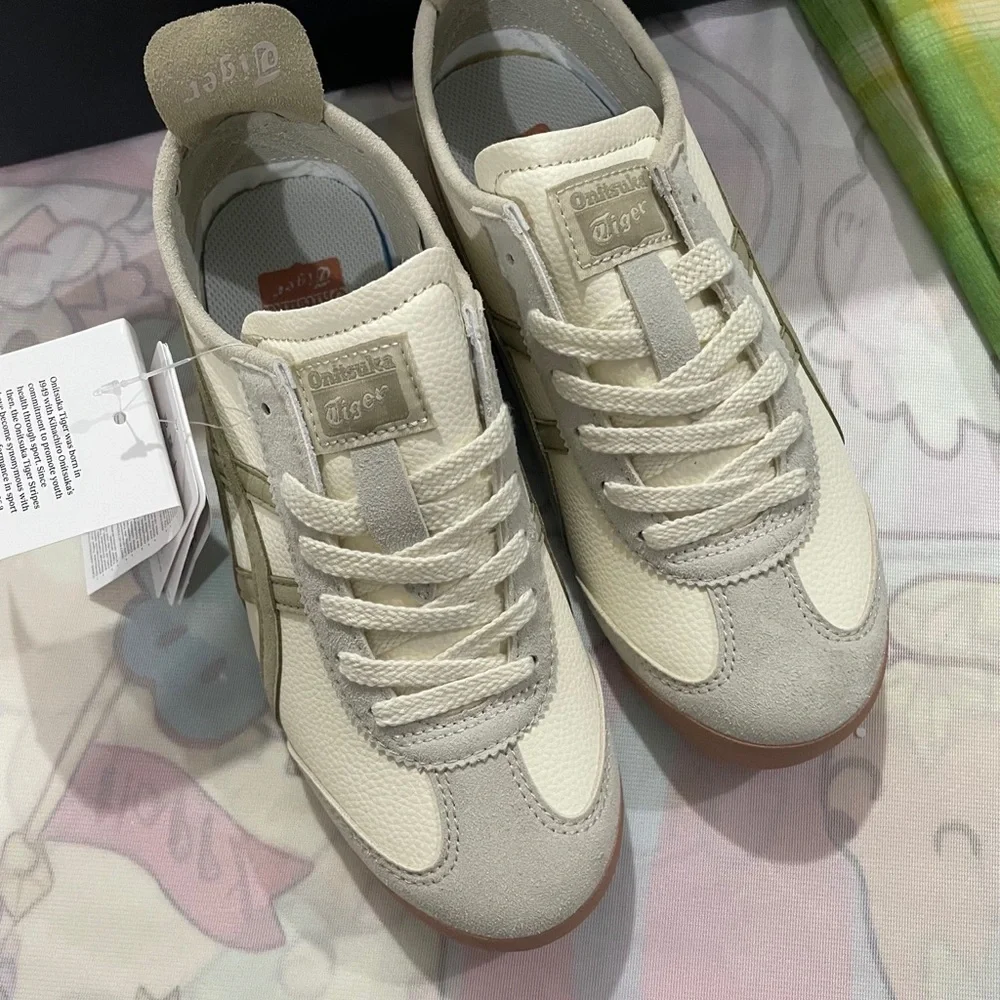 Onitsuka Tiger Cream & Sage Mexico 66 Sneaker
